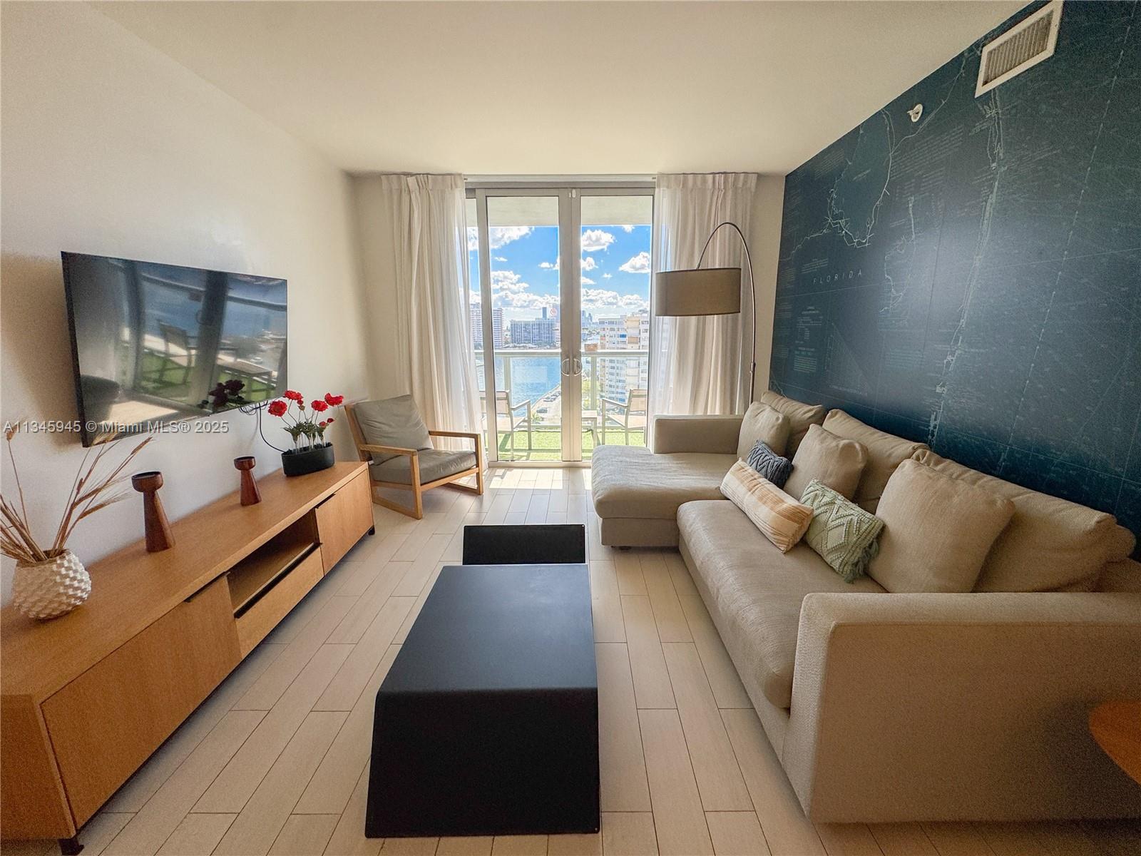 BEACHWALK CONDOMINIUM - Residential