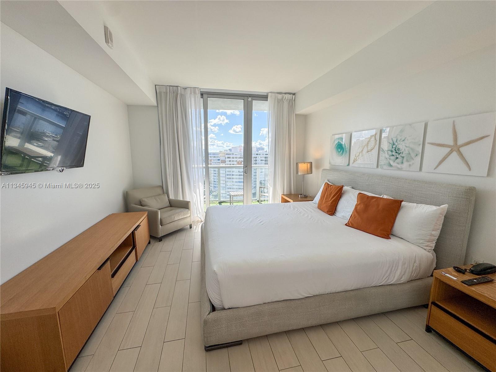 BEACHWALK CONDOMINIUM - Residential