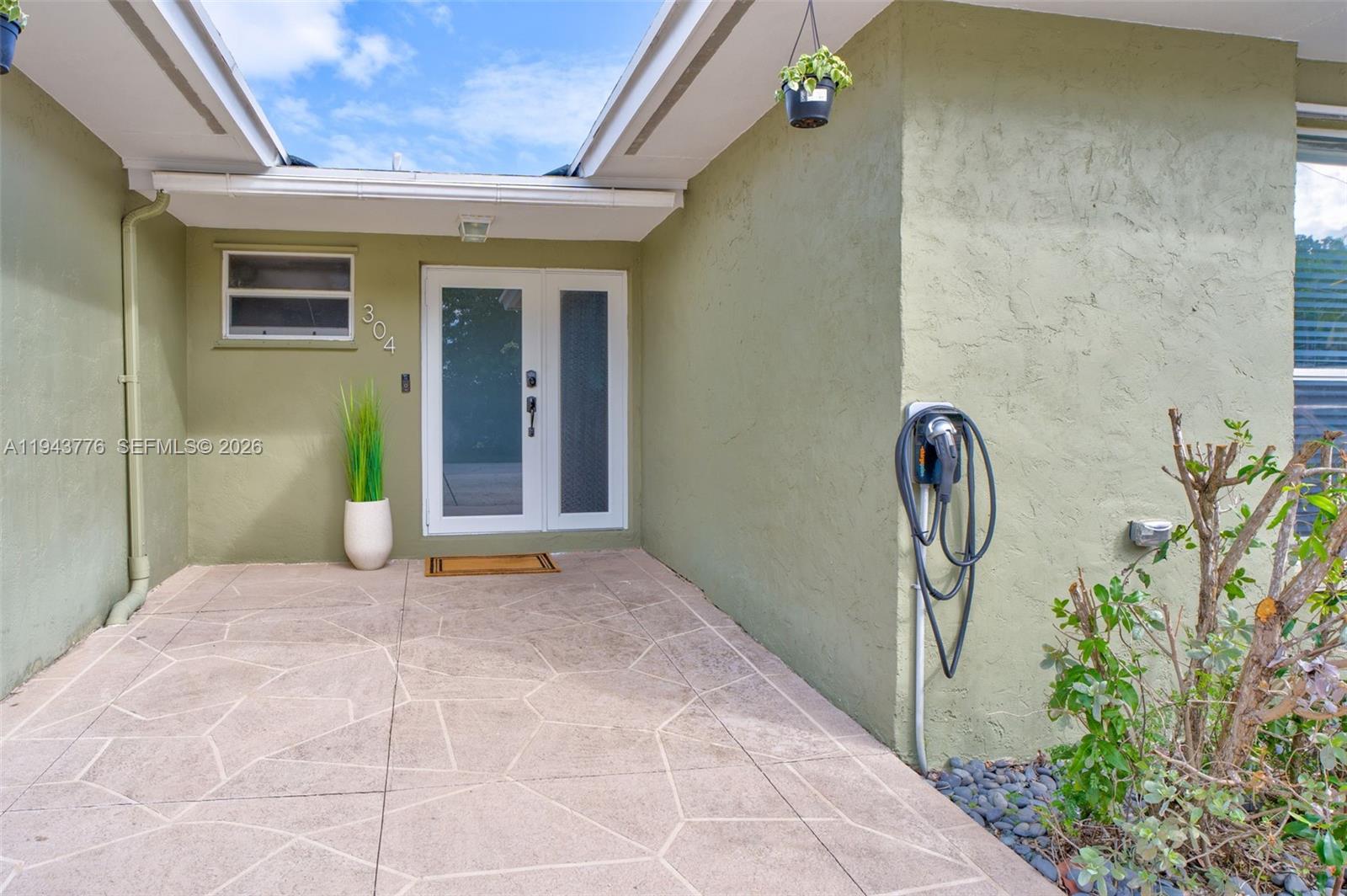 LARGO SOUND VILLAGE - Residential