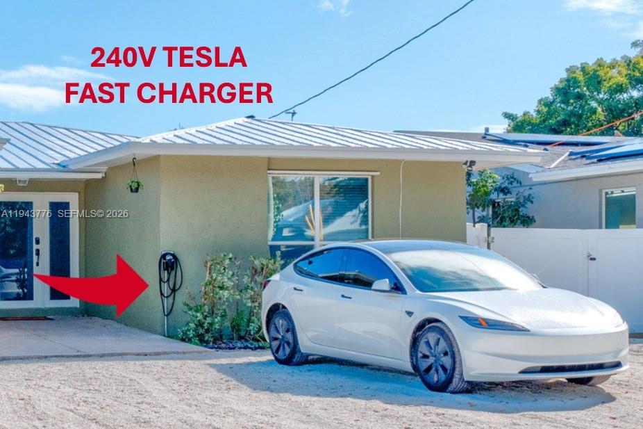 LARGO SOUND VILLAGE - Residential