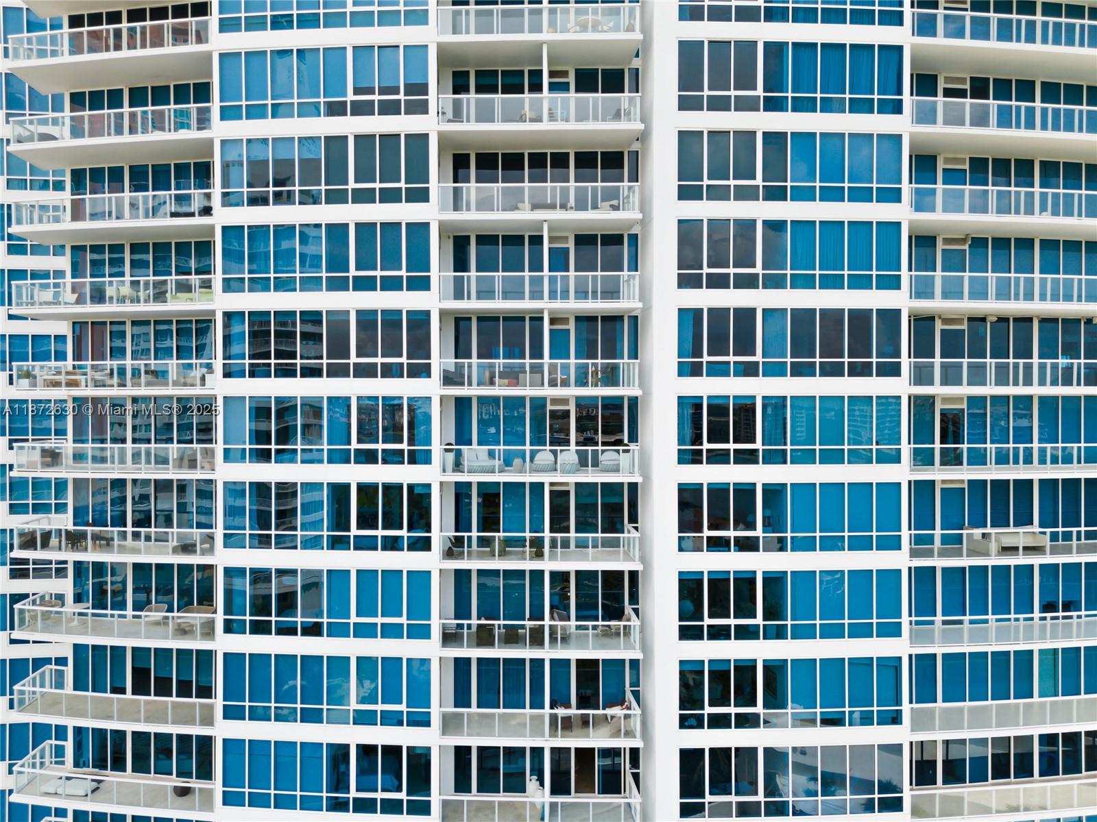 CONTINUUM ON SOUTH BEACH - Residential Lease