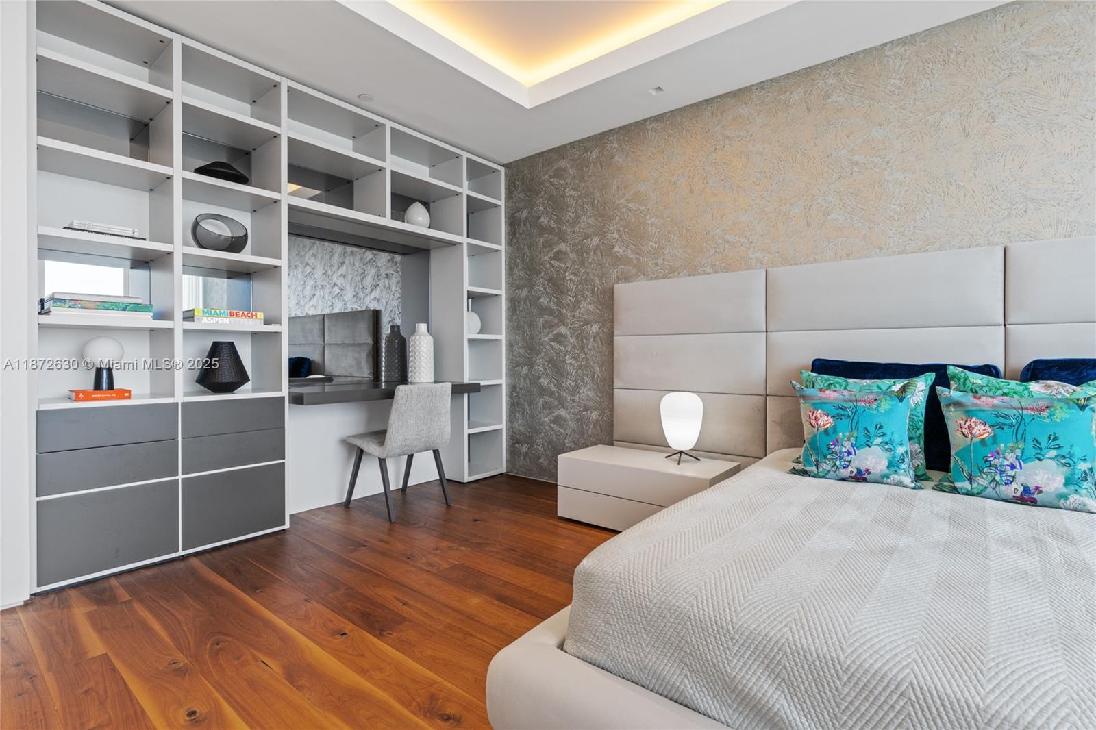 CONTINUUM ON SOUTH BEACH - Residential Lease