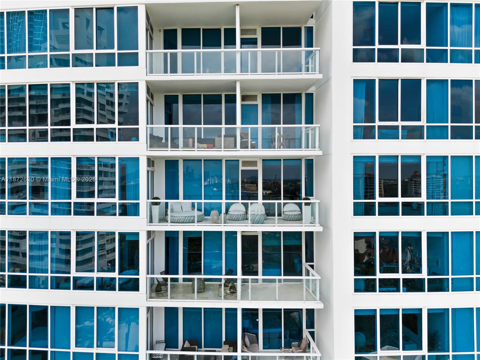 CONTINUUM ON SOUTH BEACH - Residential Lease