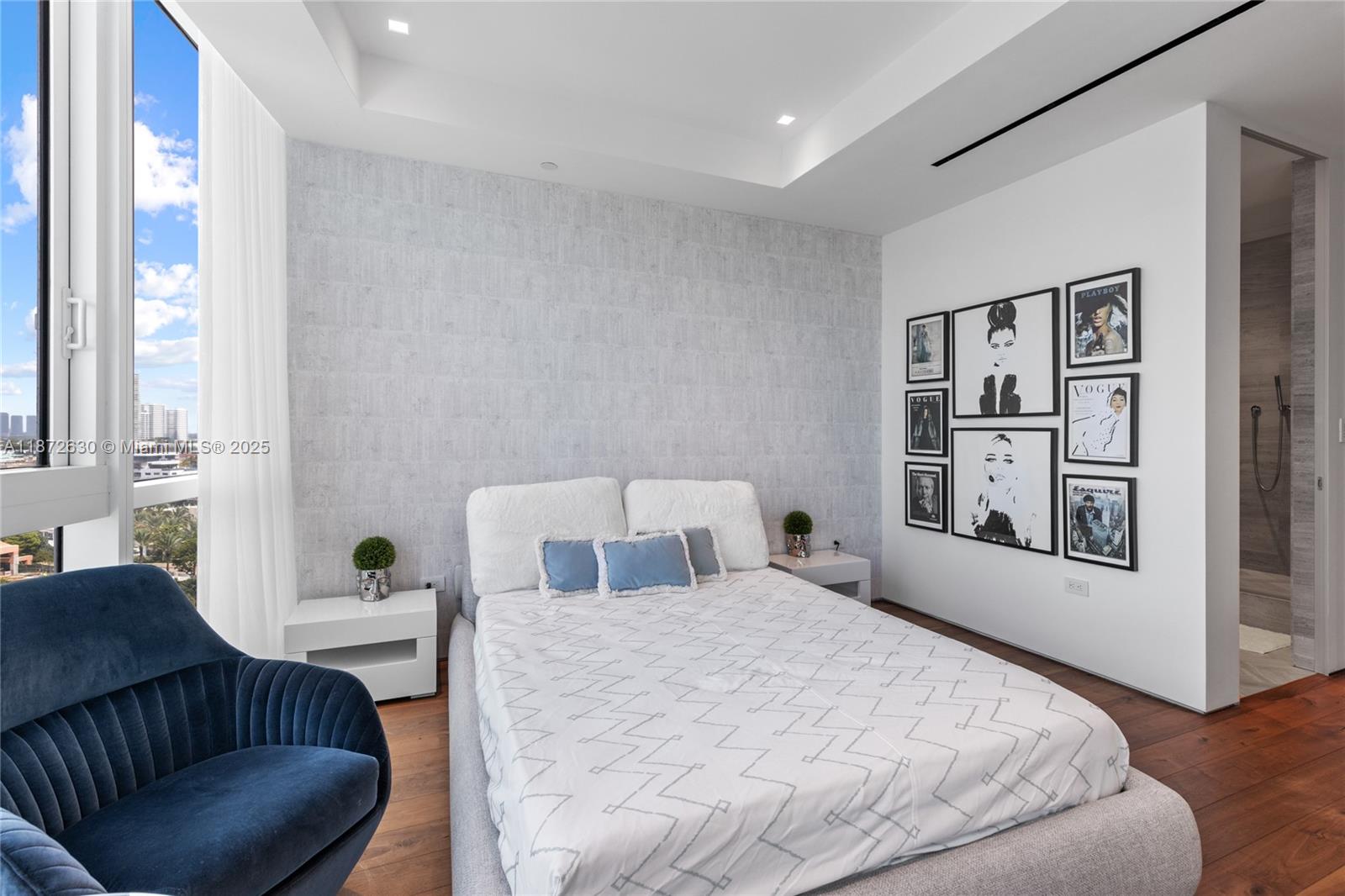 CONTINUUM ON SOUTH BEACH - Residential Lease