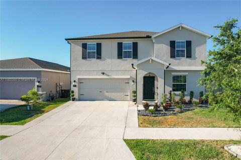 Single Family Residence in Other City - In The State Of Florida FL 1121 Saguaro St St 2.jpg