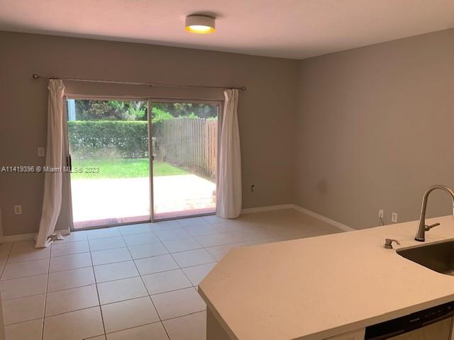 HAMPTON PLACE CONDO - Residential Lease