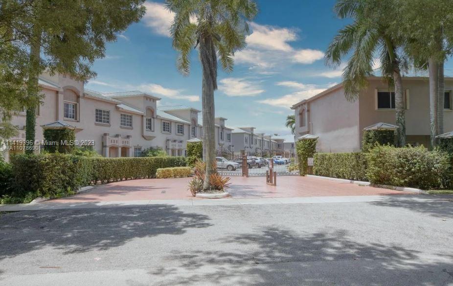 HAMPTON PLACE CONDO - Residential Lease