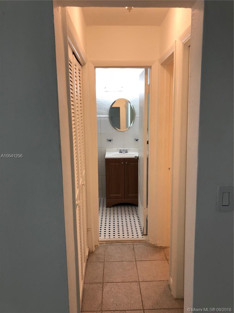 C GAB DOUGLAS SEC - Residential Lease