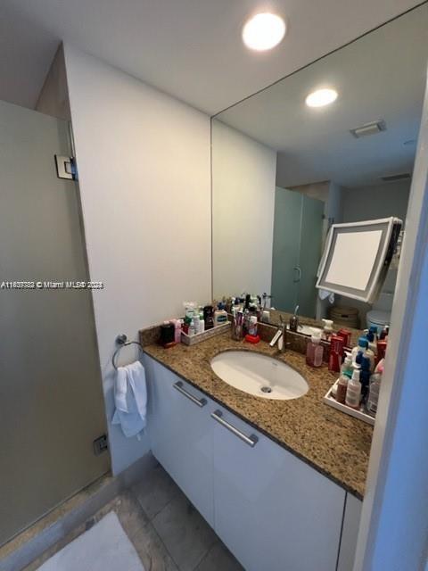17201 Collins Ave 1405