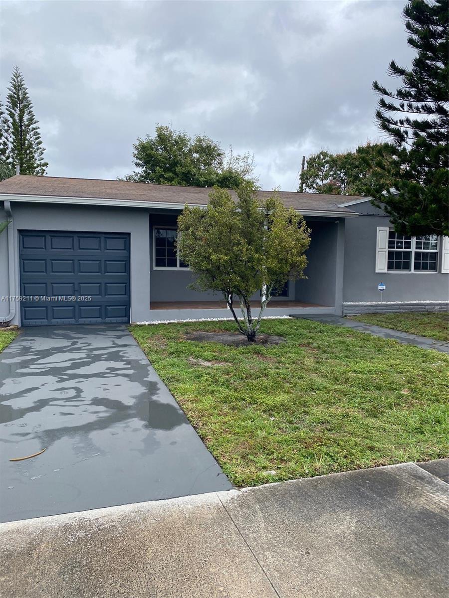 Rental Property at 2225 Funston St, Hollywood, Broward County, Florida - Bedrooms: 4 
Bathrooms: 2  - $3,850 MO.