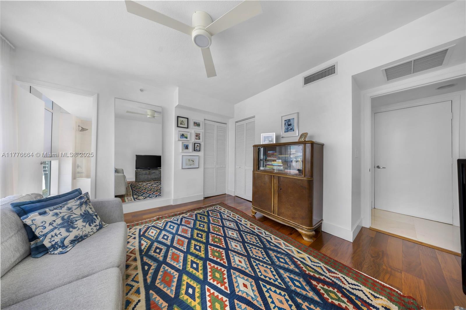 ONYX ON THE BAY CONDO - Residential