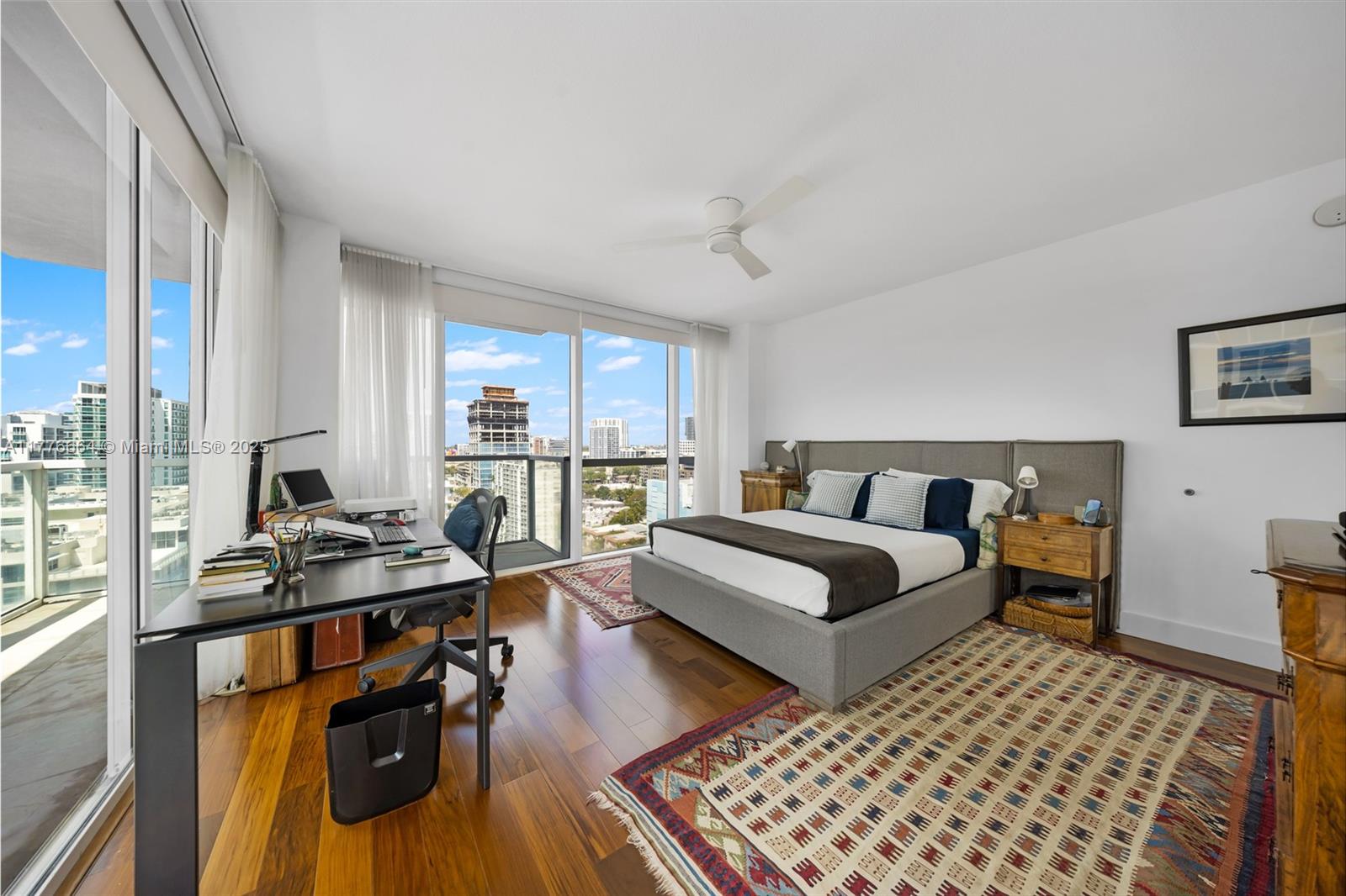 ONYX ON THE BAY CONDO - Residential