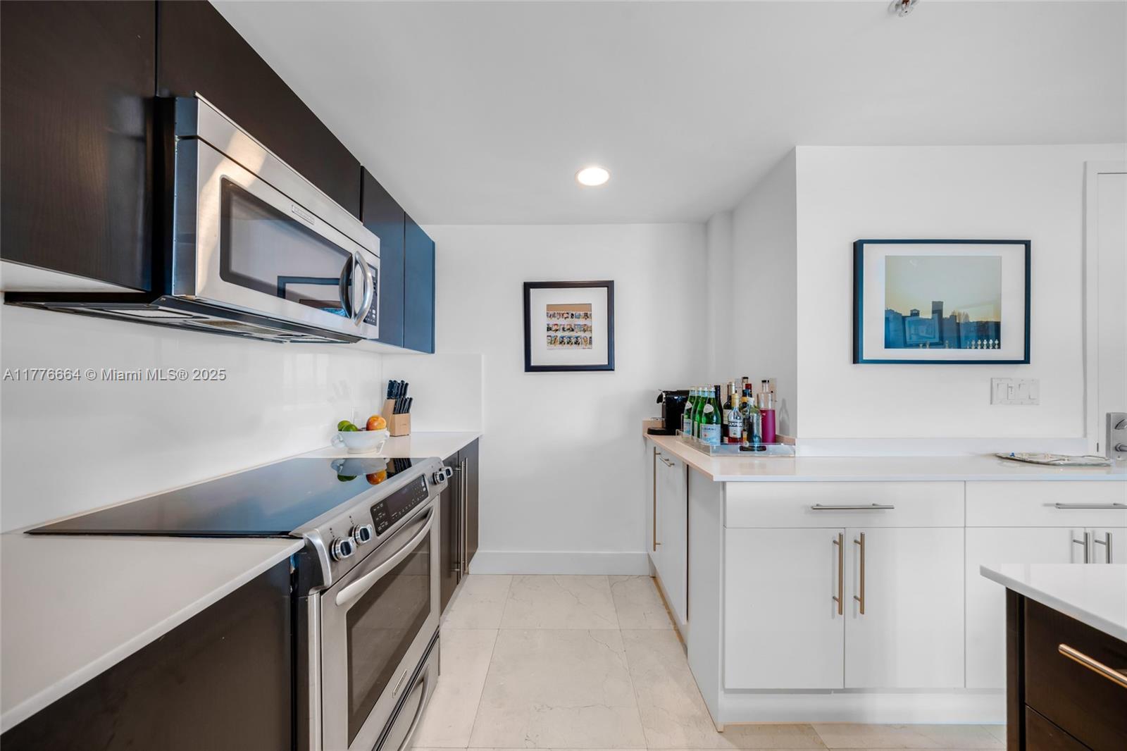 ONYX ON THE BAY CONDO - Residential