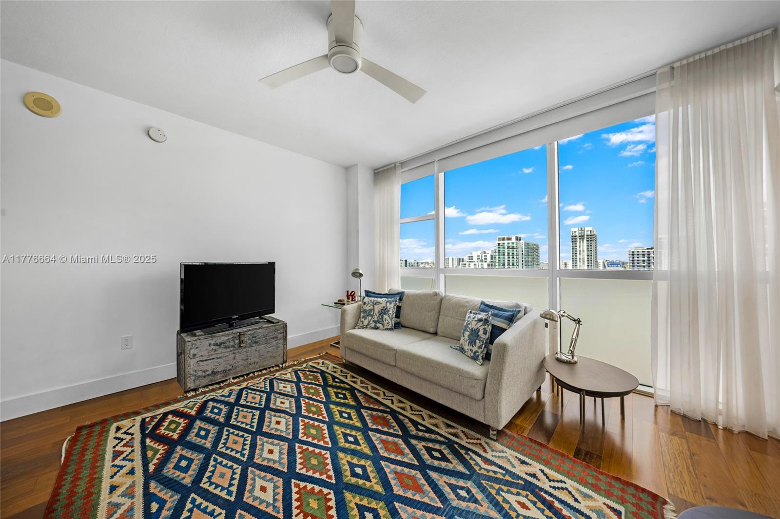 ONYX ON THE BAY CONDO - Residential