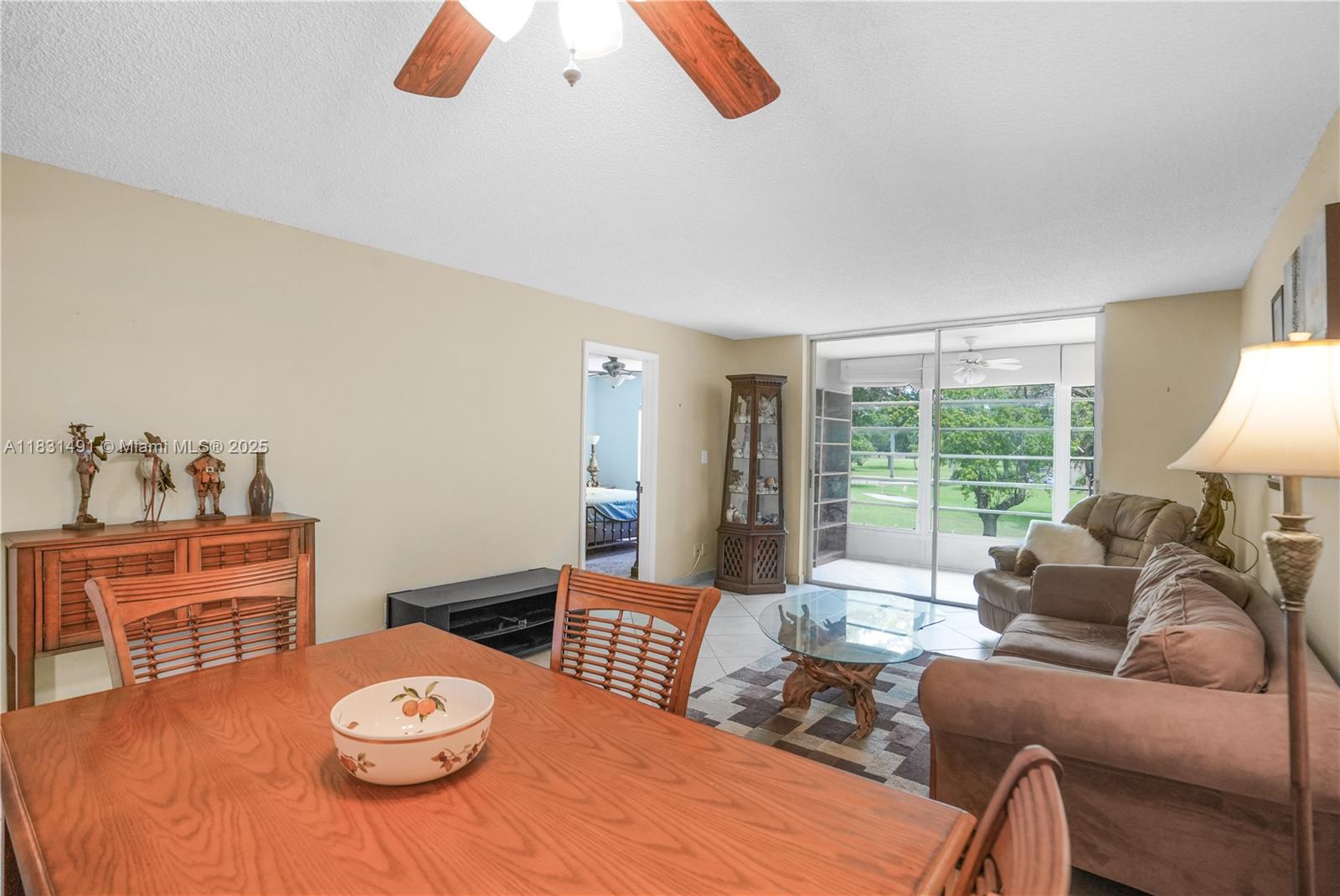 9261 Sunrise Lakes Blvd 203