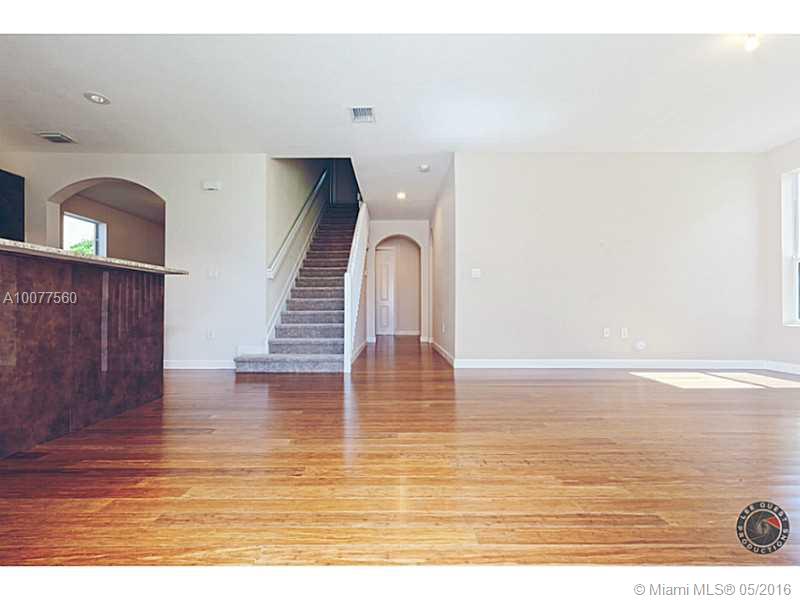 Kendall Square - Residential Lease