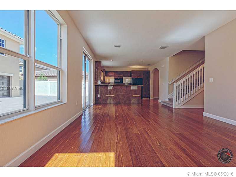 Kendall Square - Residential Lease