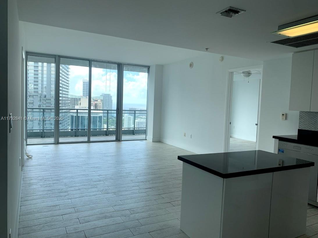 92 SW 3rd St 3903