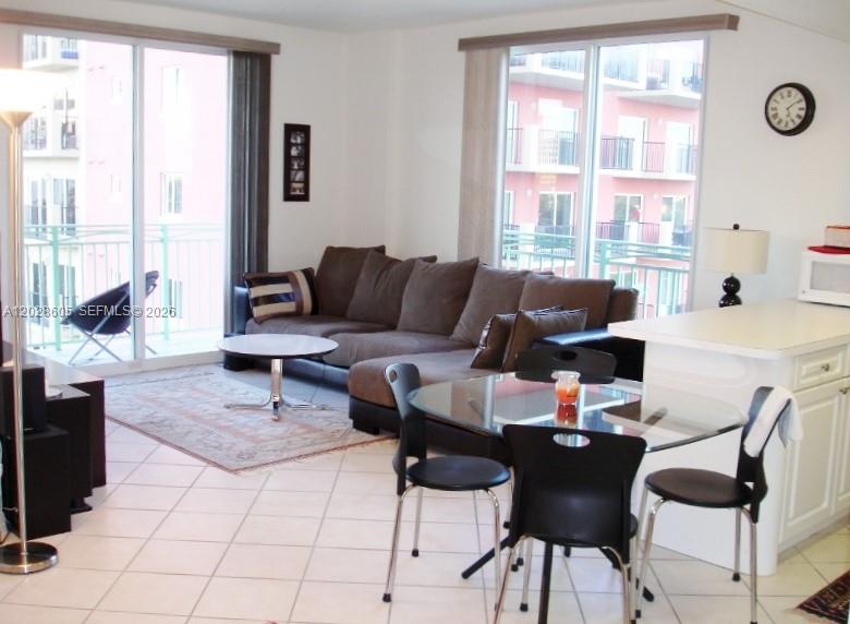 CORAL PLAZA OF MIAMI COND - Residential