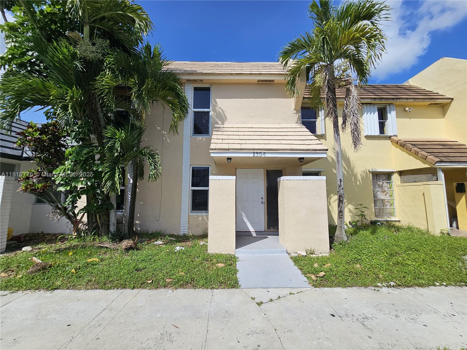 Property for Sale at 1354 Seaview Dr, North Lauderdale, Miami-Dade County, Florida - Bedrooms: 4 
Bathrooms: 3  - $350,000