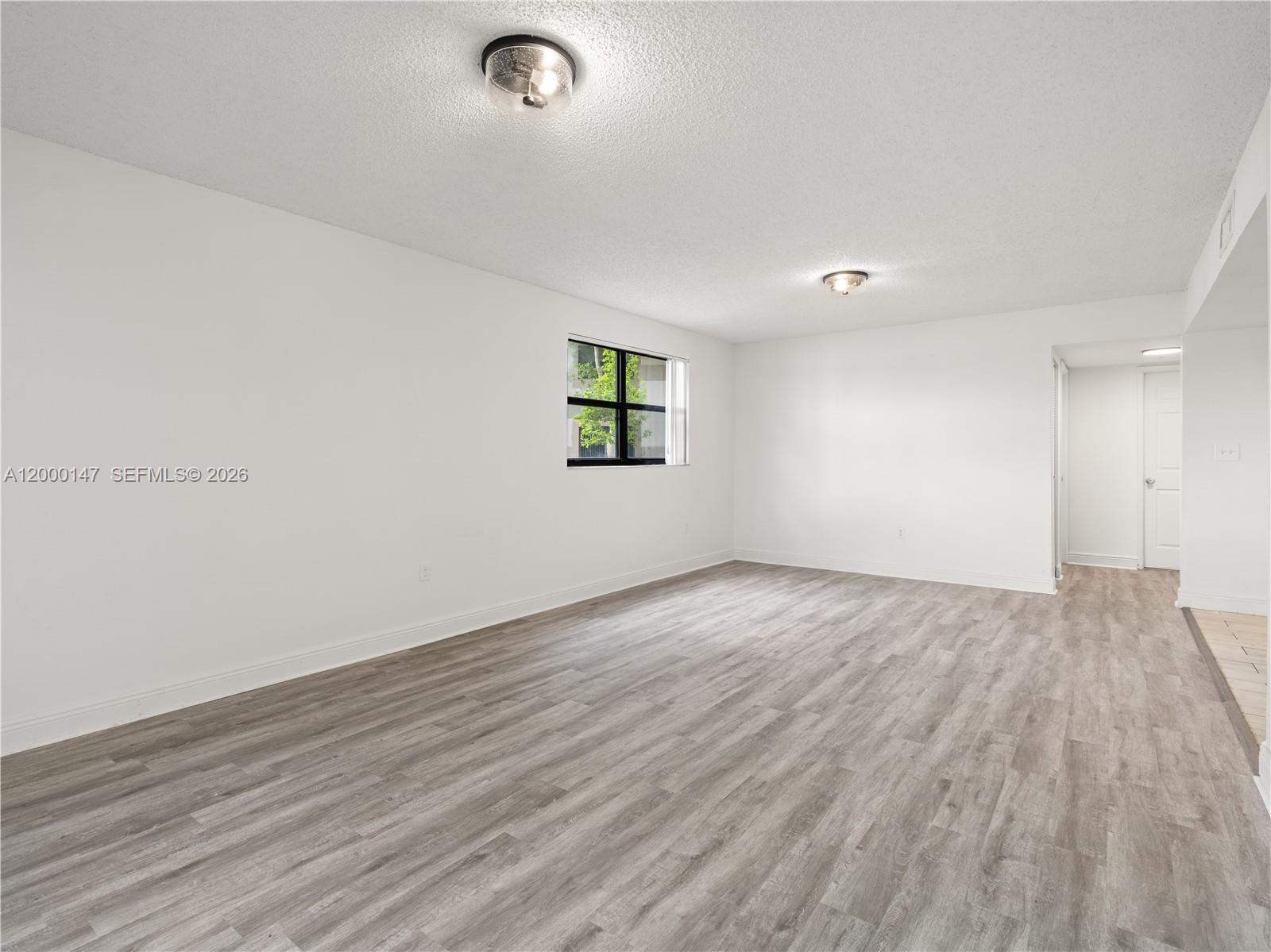 9821 Nob Hill Ct 9821