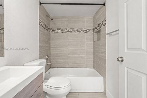 Tiny photo for 9821 Nob Hill Ct #9821, Sunrise, FL 33351 (MLS # A12000147)