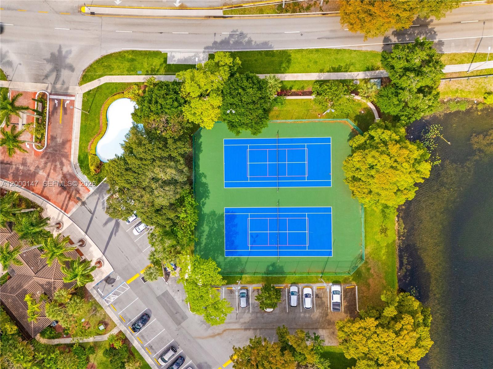 VILLAS DE VENEZIA CONDO - Residential