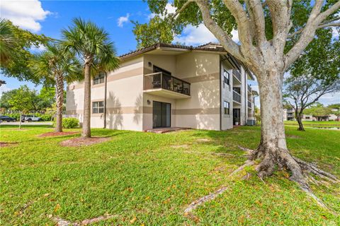 Tiny photo for 9821 Nob Hill Ct #9821, Sunrise, FL 33351 (MLS # A12000147)