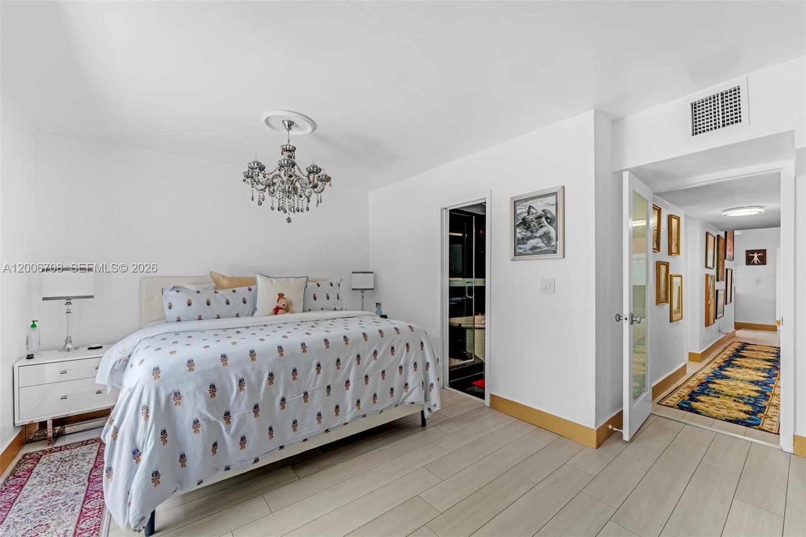 GRAPELAND HEIGHTS - Residential