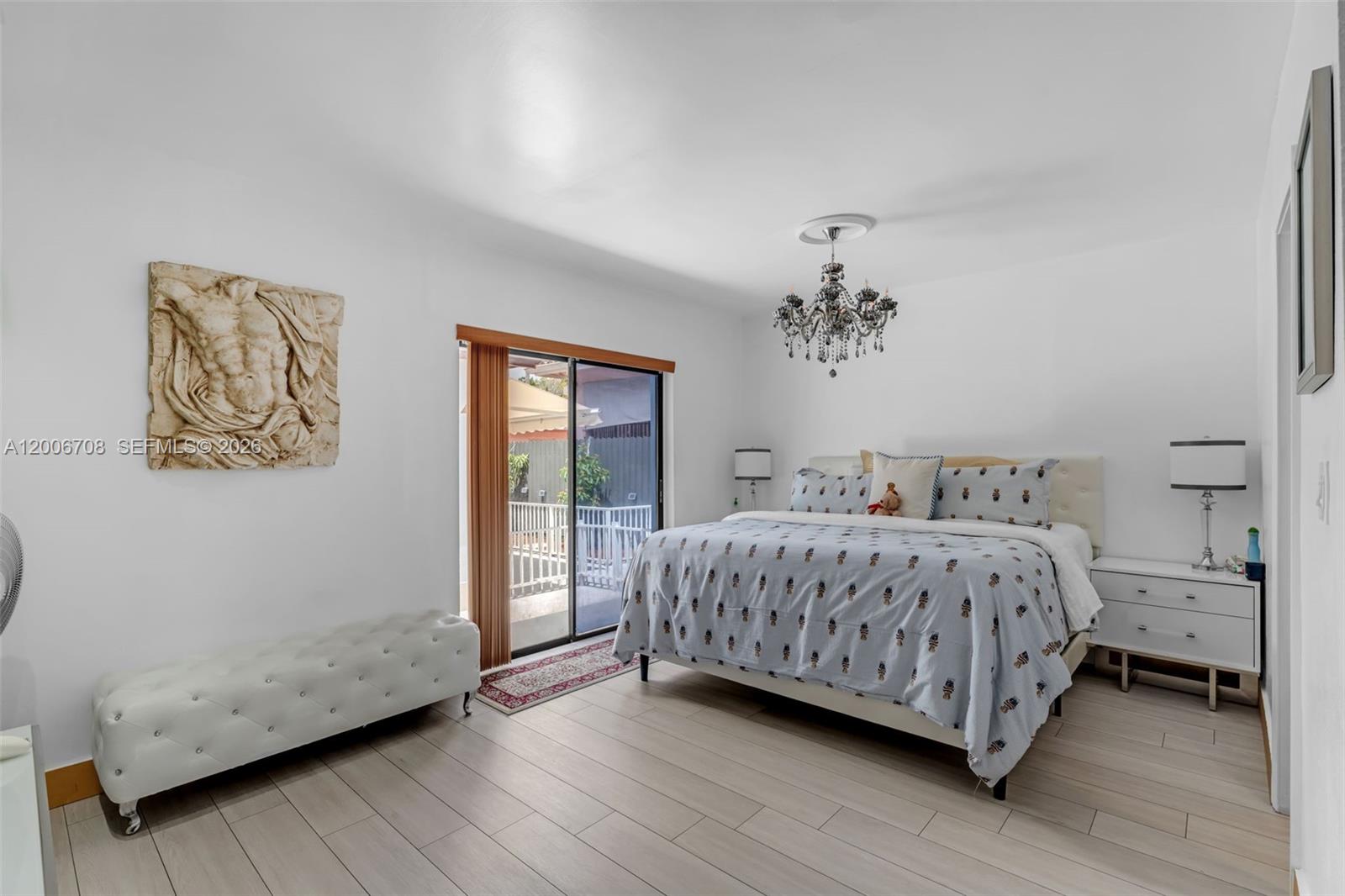 GRAPELAND HEIGHTS - Residential