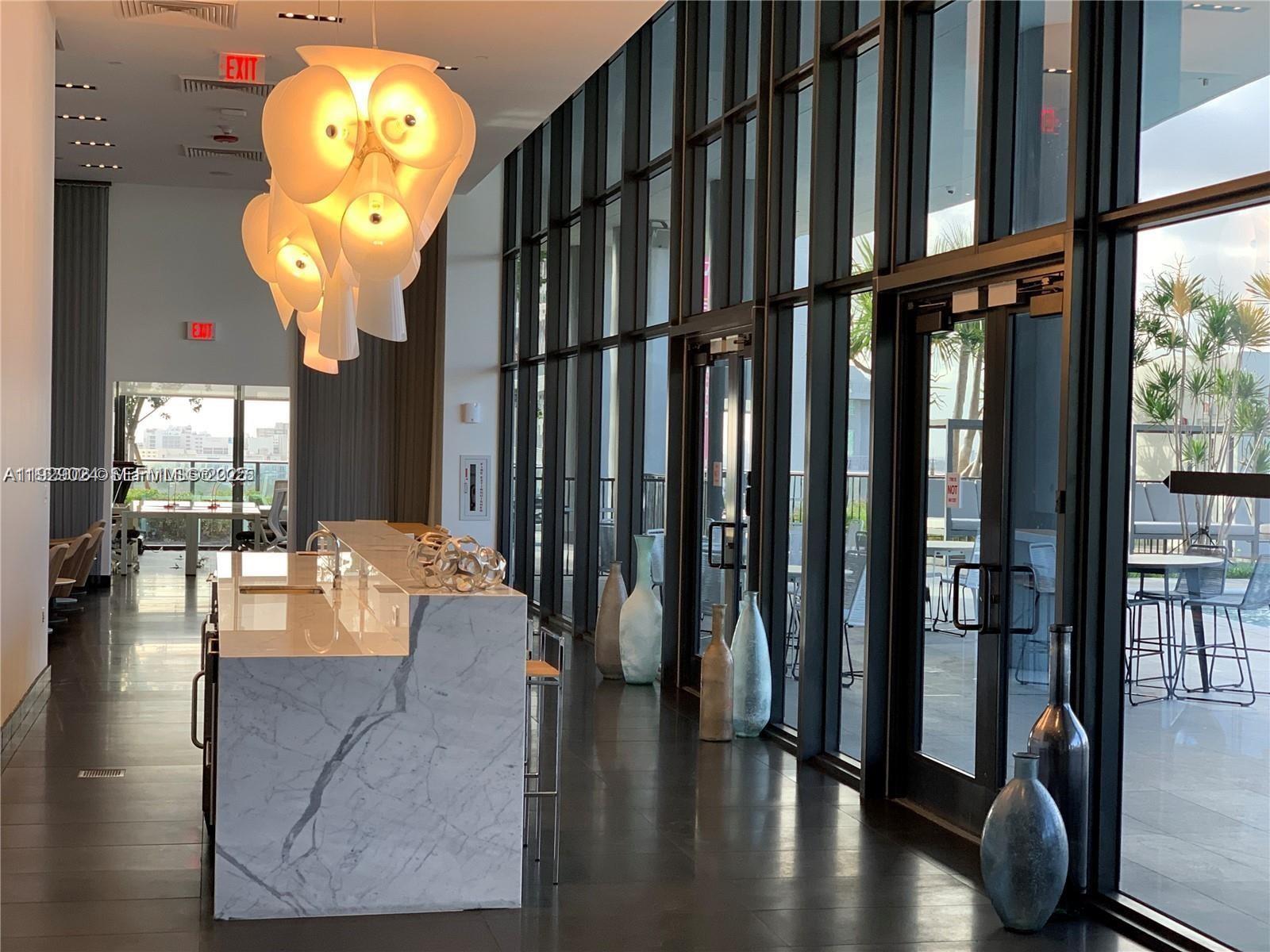 CANVAS CONDO - Residential