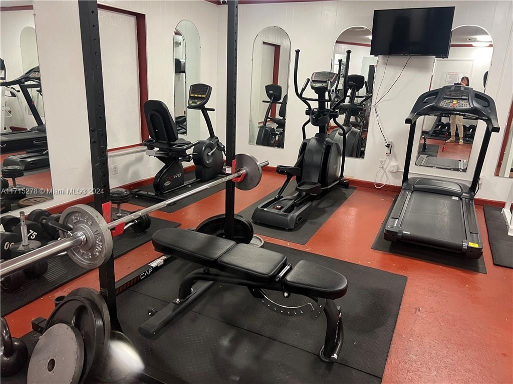 TOPAZ NORTH CONDO - Residential