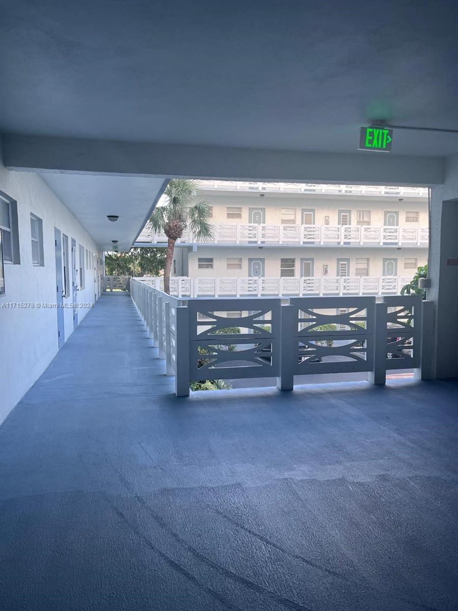 TOPAZ NORTH CONDO - Residential