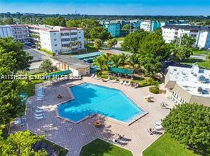 TOPAZ NORTH CONDO - Residential