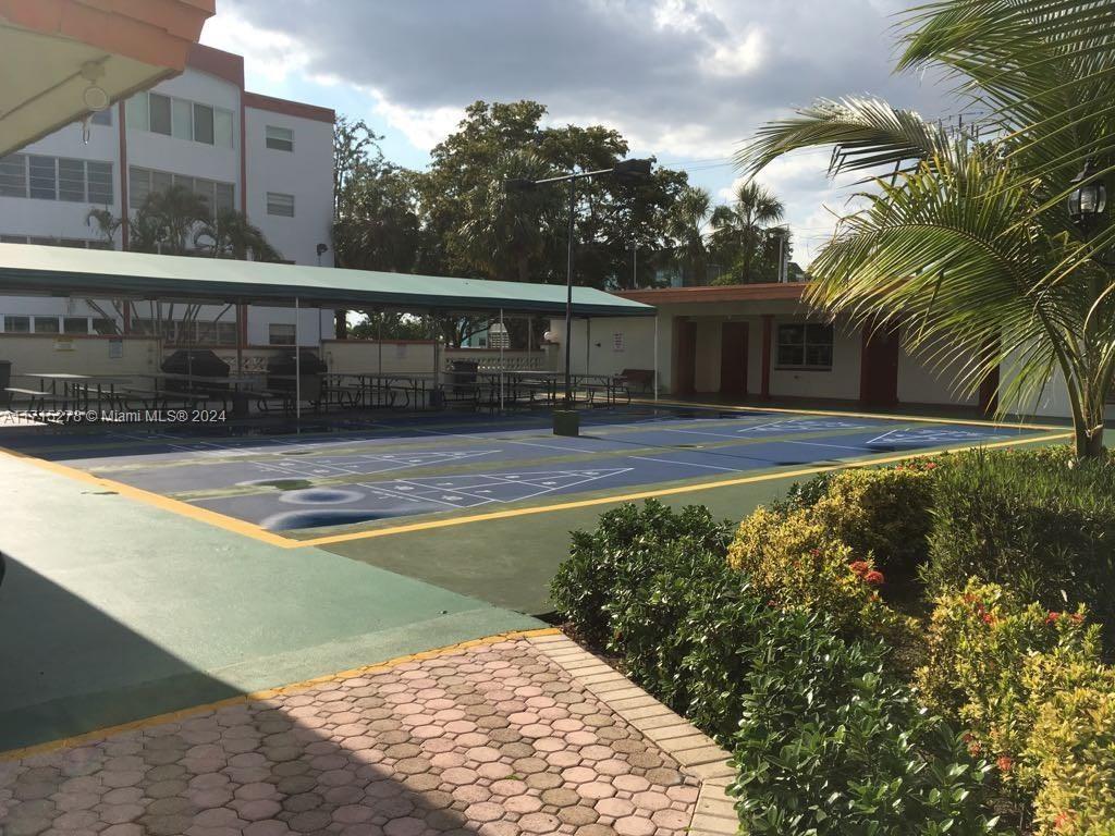 TOPAZ NORTH CONDO - Residential