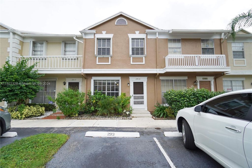 Photo of 2913 Cambridge Ln, Cooper City, FL 33026 (MLS # A11522328)