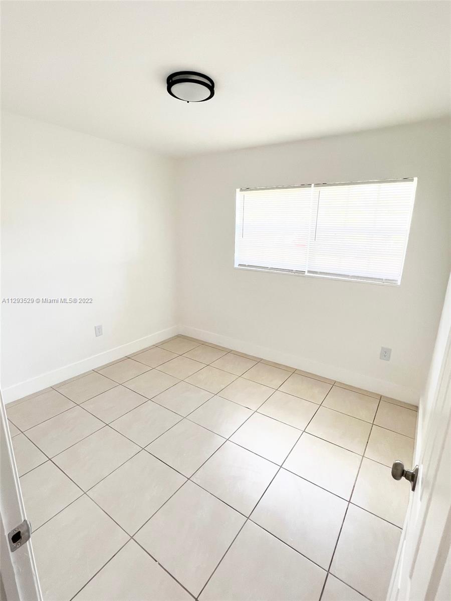 IVES ESTATES SEC 3 - Residential