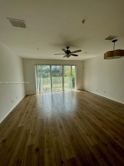882 Pipers Cay Dr 149