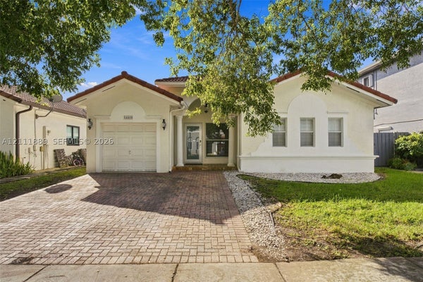 14418 SW 157TH PATH, MIAMI, FL 33196 - Image c2ef29fb6a4e2255214f53a855f02bec/2751129302