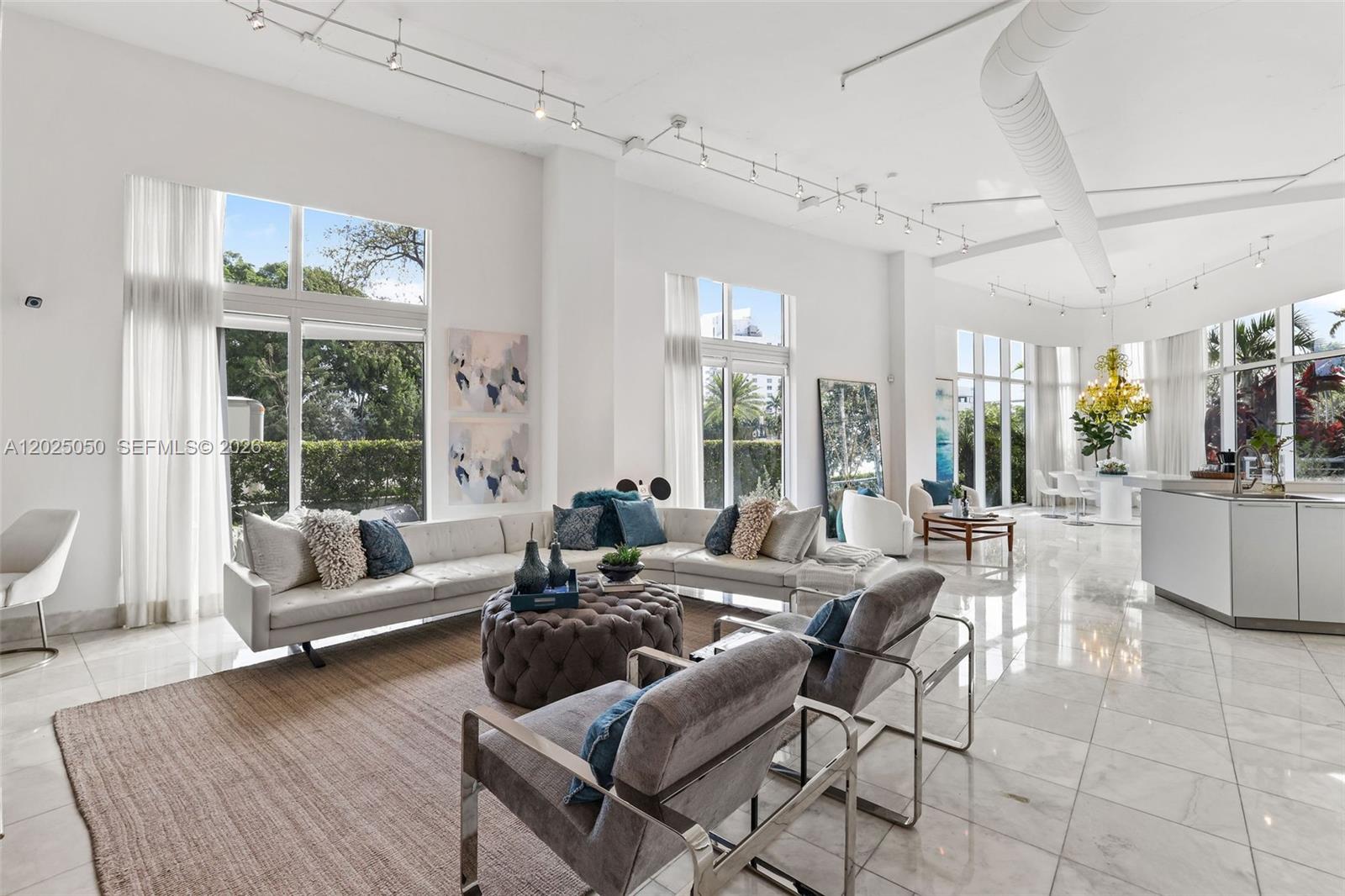 THE MERIDIAN CONDO - Residential