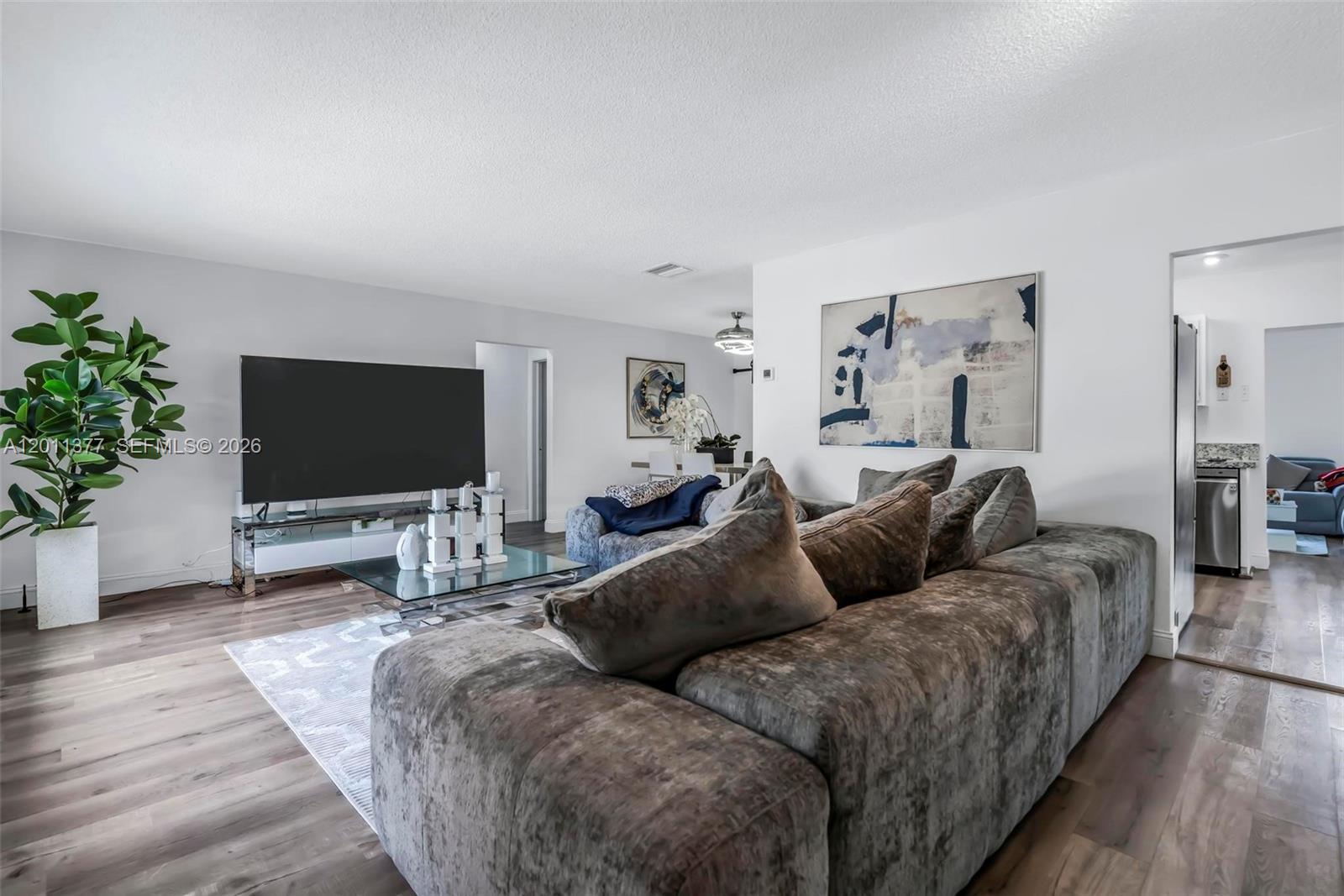 MAINLANDS OF TAMARAC LAKE - Residential