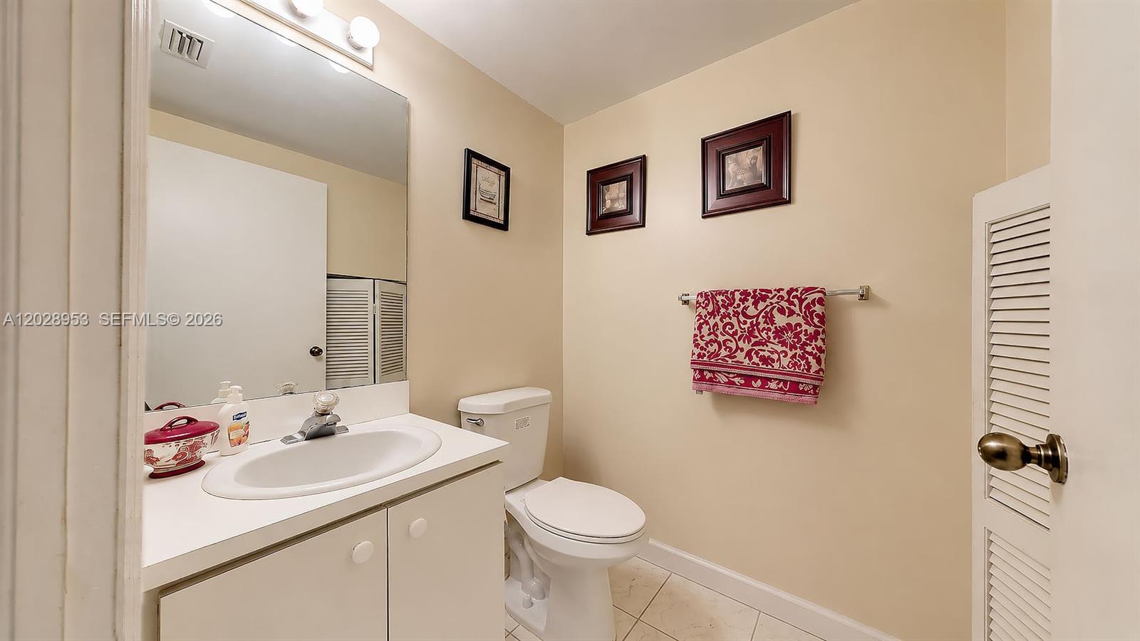 TIFFANY LAKES CONDO - Residential