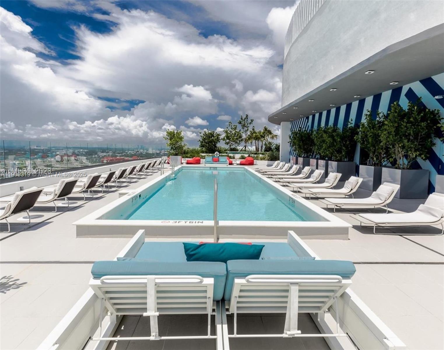 BRICKELL HEIGHTS EAST CON - Residential Lease