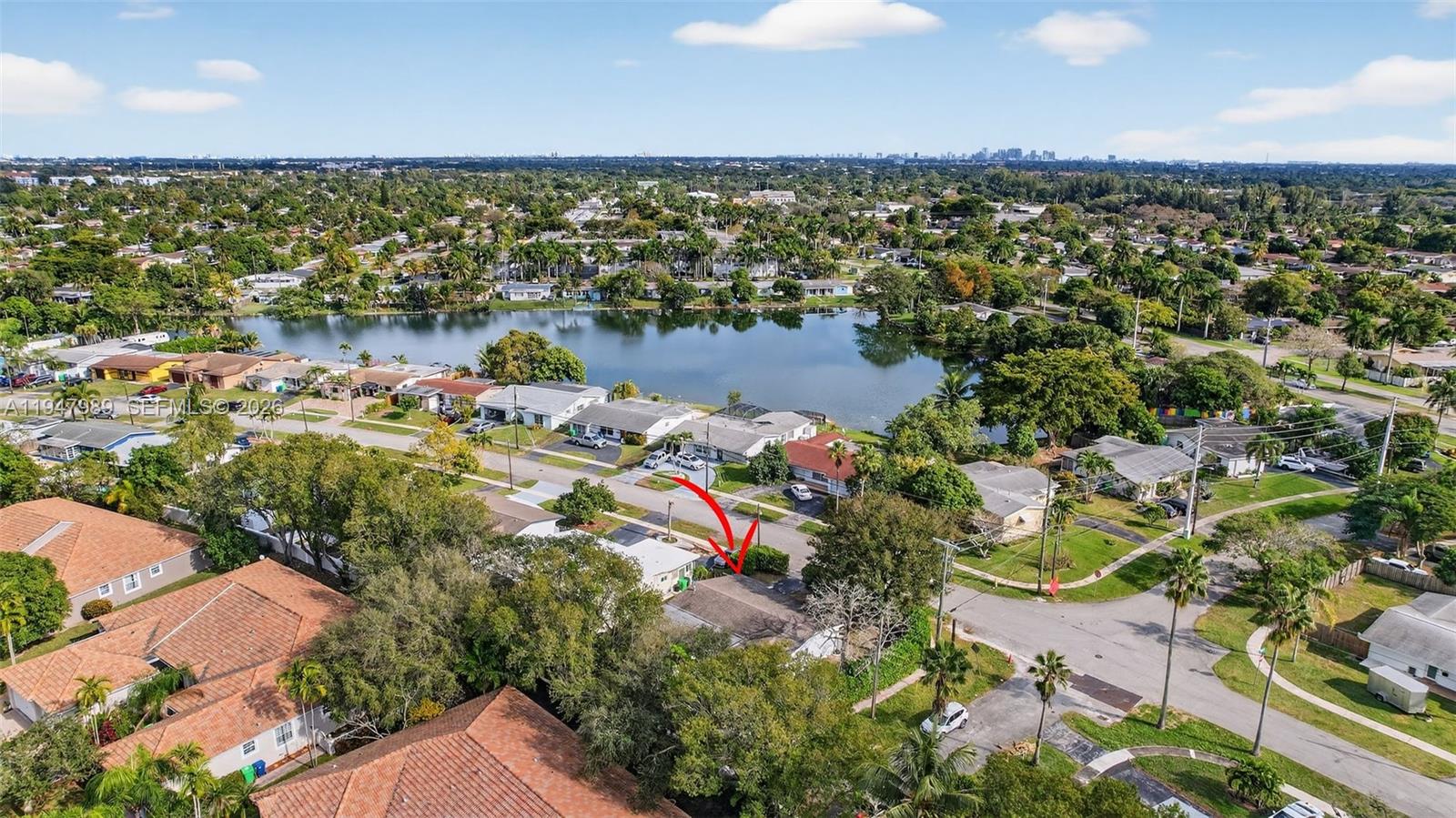 SUNRISE GOLF VILLAGE - Residential