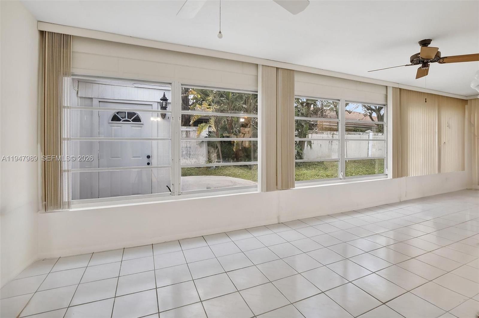 SUNRISE GOLF VILLAGE - Residential