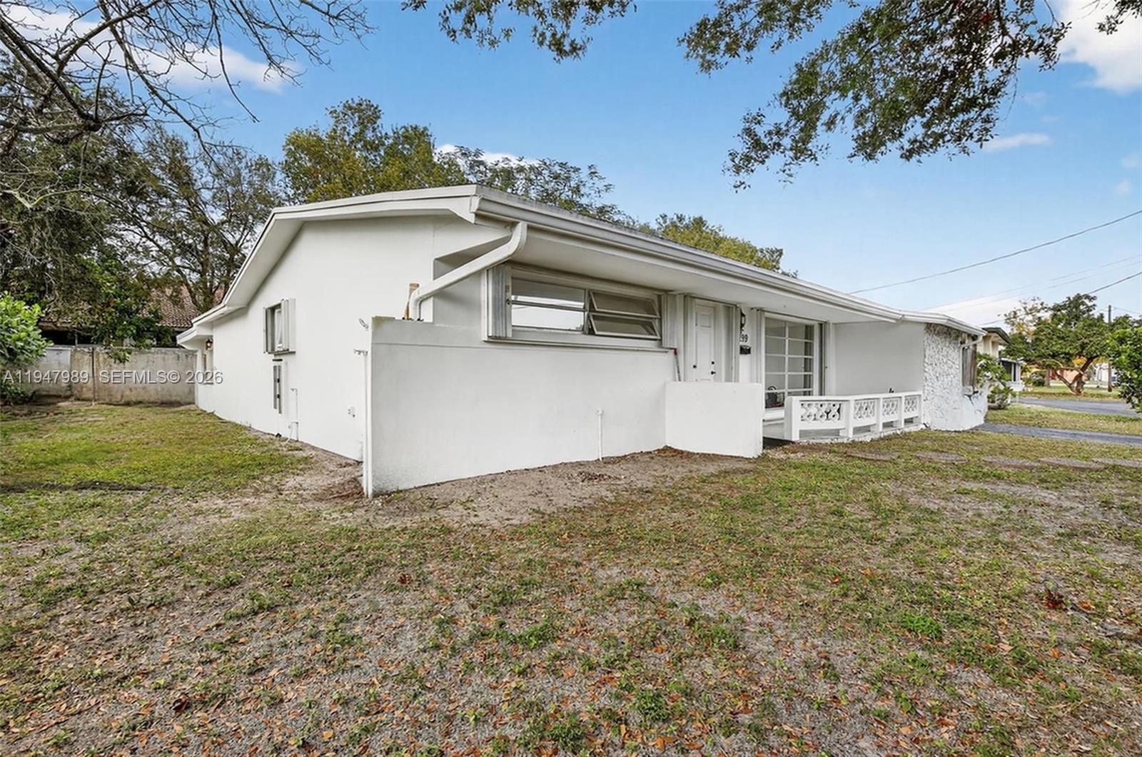 SUNRISE GOLF VILLAGE - Residential