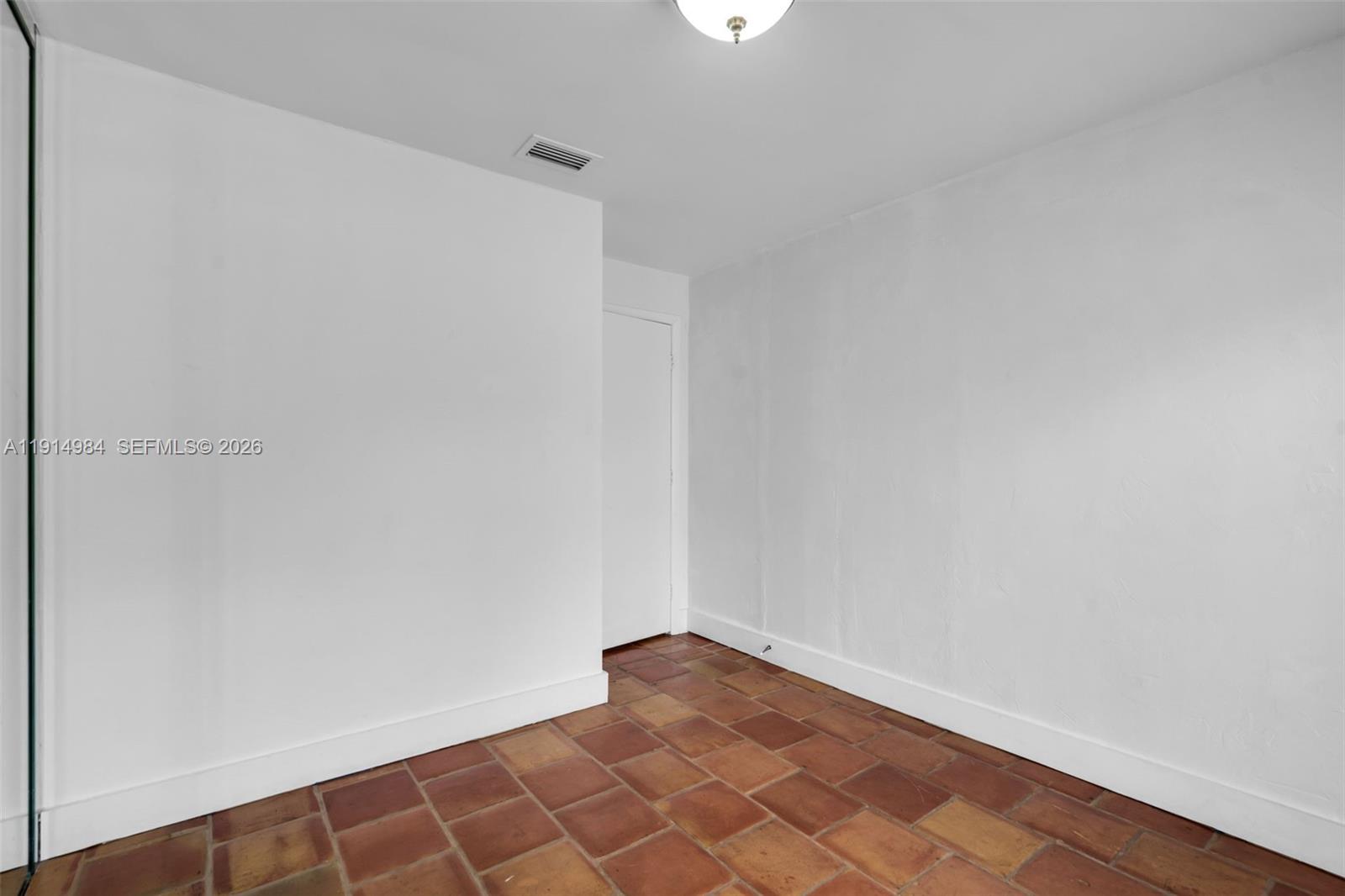 MARINER VILLAGE TH CONDO - Residential