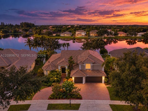 Photo of 12922 NW 20th St, Pembroke Pines, FL 33028 (MLS # A12089673)