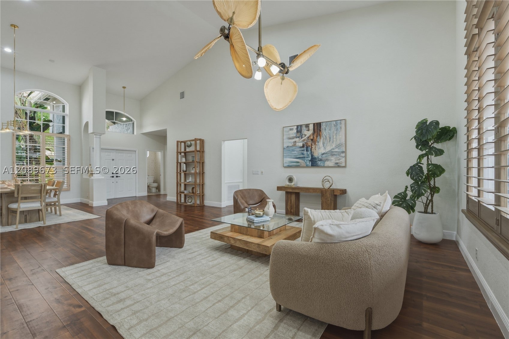 12922 NW 20th St, Pembroke Pines, FL, 33028/$1,060,000 4 12922 NW 20th St