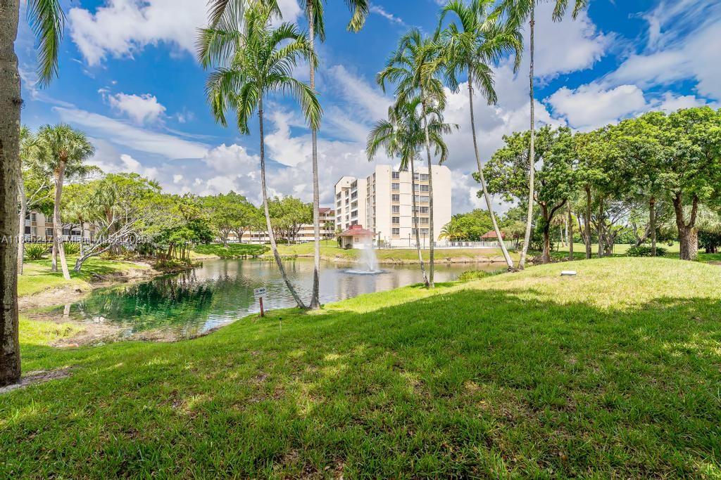 ENVIRON I CONDO 9 - Residential